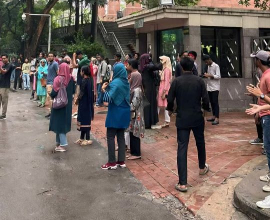 IUB, AIUB, UIU, ULAB সহ অন্তত ১০ বিশ্ববিদ্যালয় শিক্ষার্থী মিছিল এর জন্য প্রস্তুত।